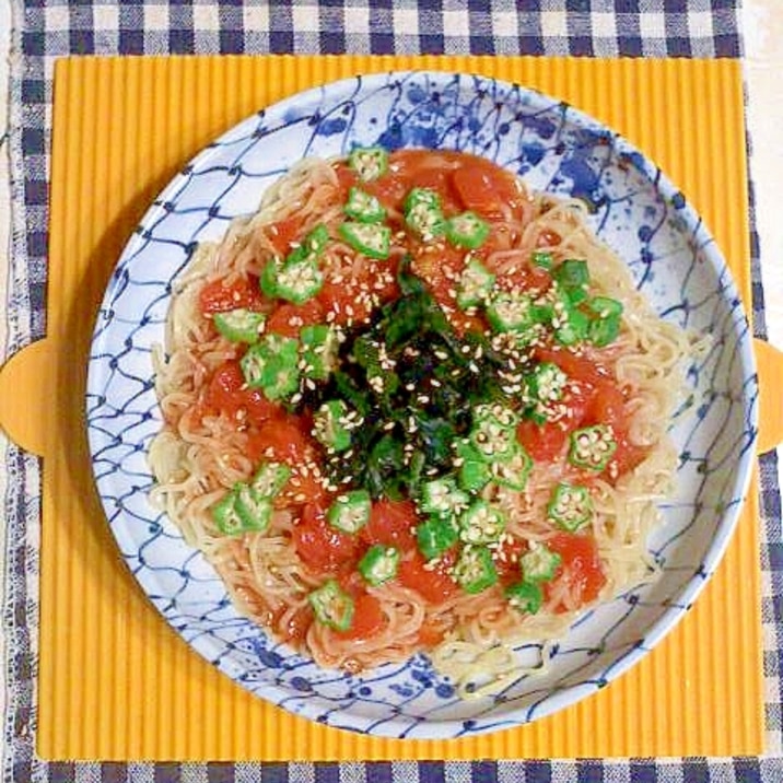 トマトのぶっかけ冷麺♪